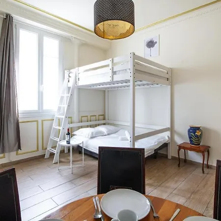 Elegante Haussmannienne Au Coeur Du 6eme *